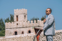 JPG Image, 373KB, 2048px × 1366px